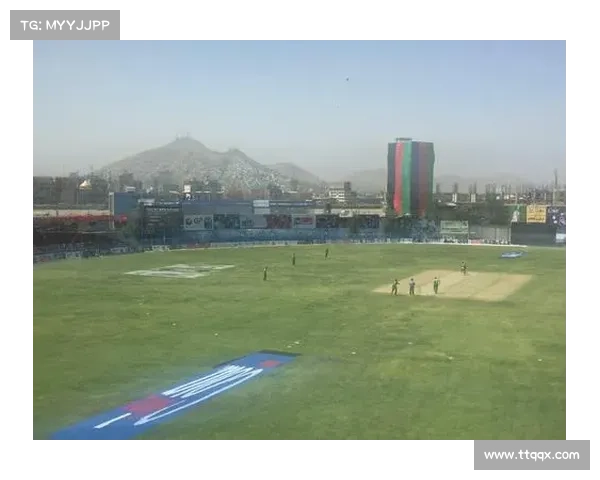 阿富汗15岁板球天才崭露头角 乡村艰苦训练吸引全球瞩目 阿富汗15岁板球天才崭露头角 乡村艰苦训练吸引全球瞩目