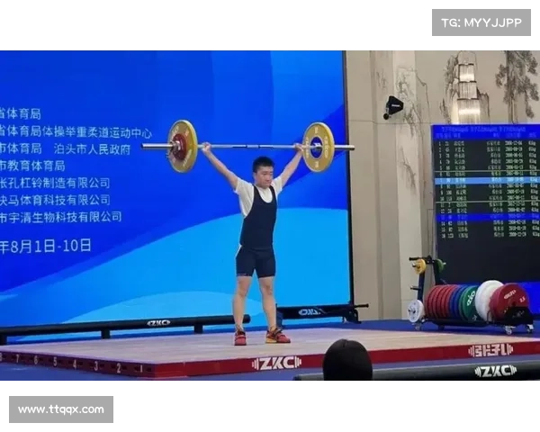中国举重军团冲金目标锁定世界锦标赛 挪威赛场备战正酣